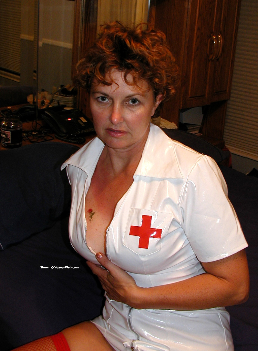 Pic #1Red stockings and heels