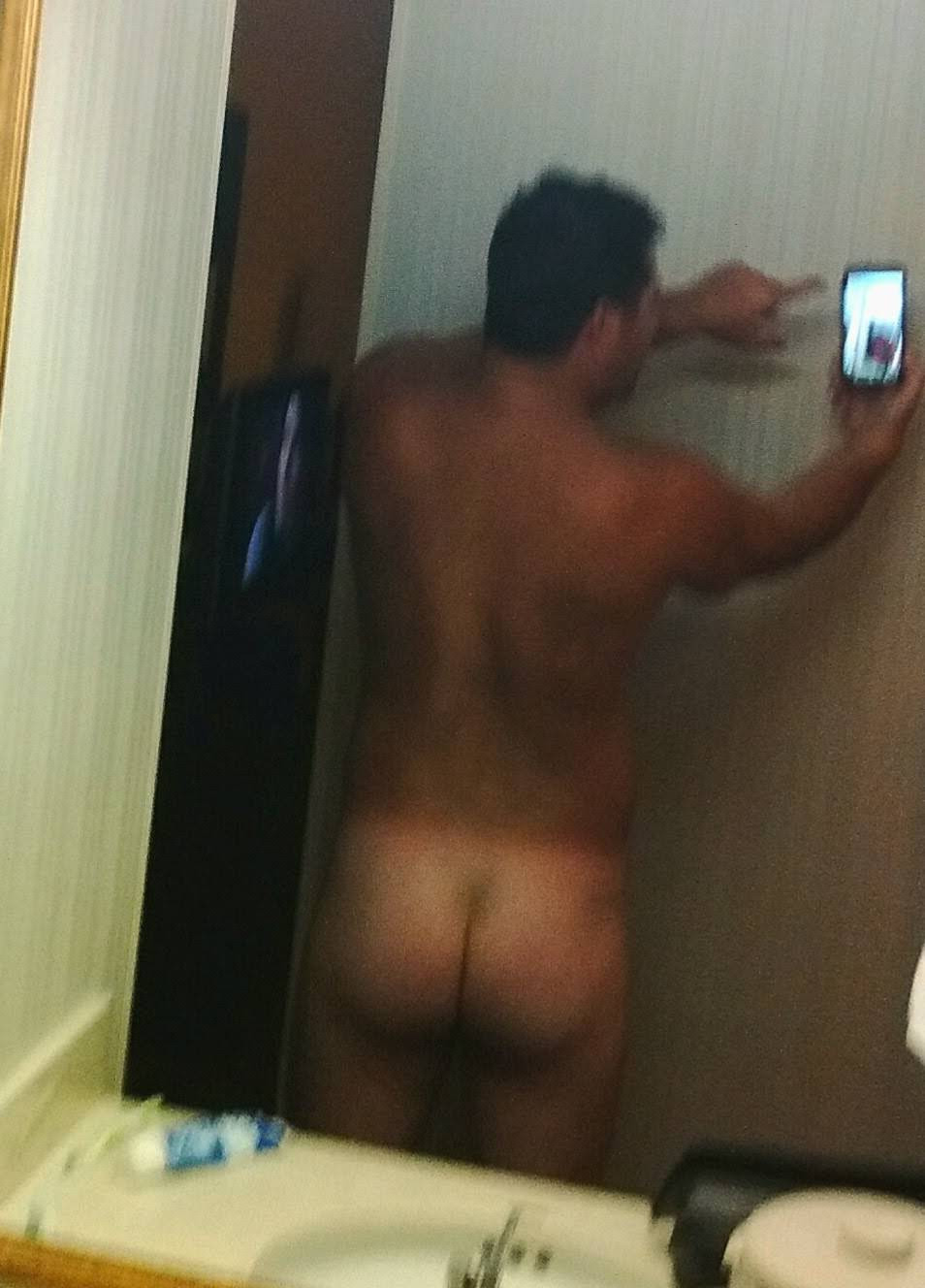 Pic #1My ass - Beachbum